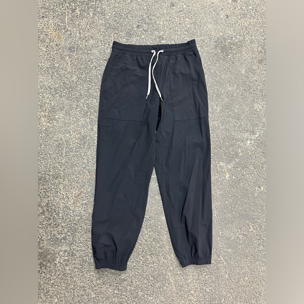 Vuori Black Ankle Pants